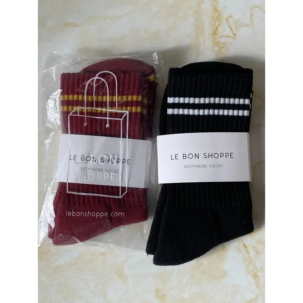 NEW Set of 2 Le Bon Shoppe Boyfriend Socks in Cardinal And Black Vintage Style